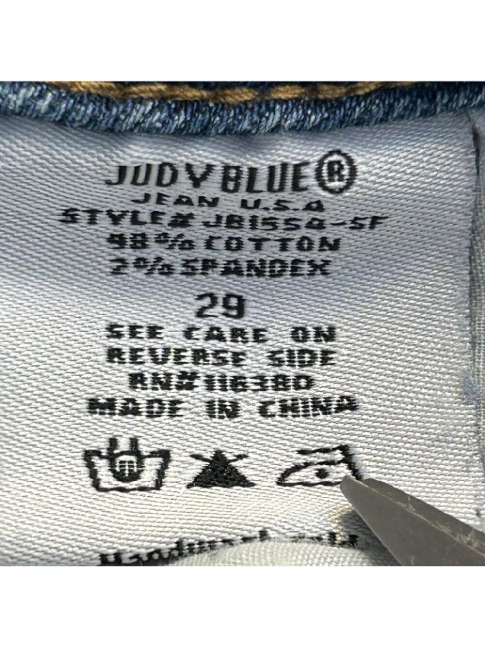 Judy Blue Shorts Womens 29 Blue Denim Distressed Cut Off Cuffed Hem Stretch - Picture 5 of 9